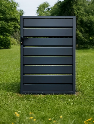 Furtka ogrodzenia metalowego